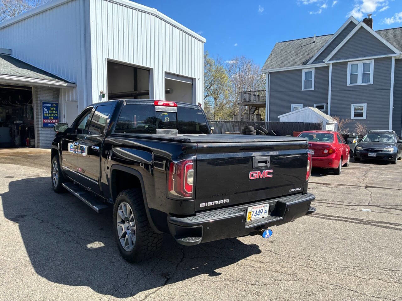 Used 2017 GMC Sierra 1500 Denali AWD/4WD image 7
