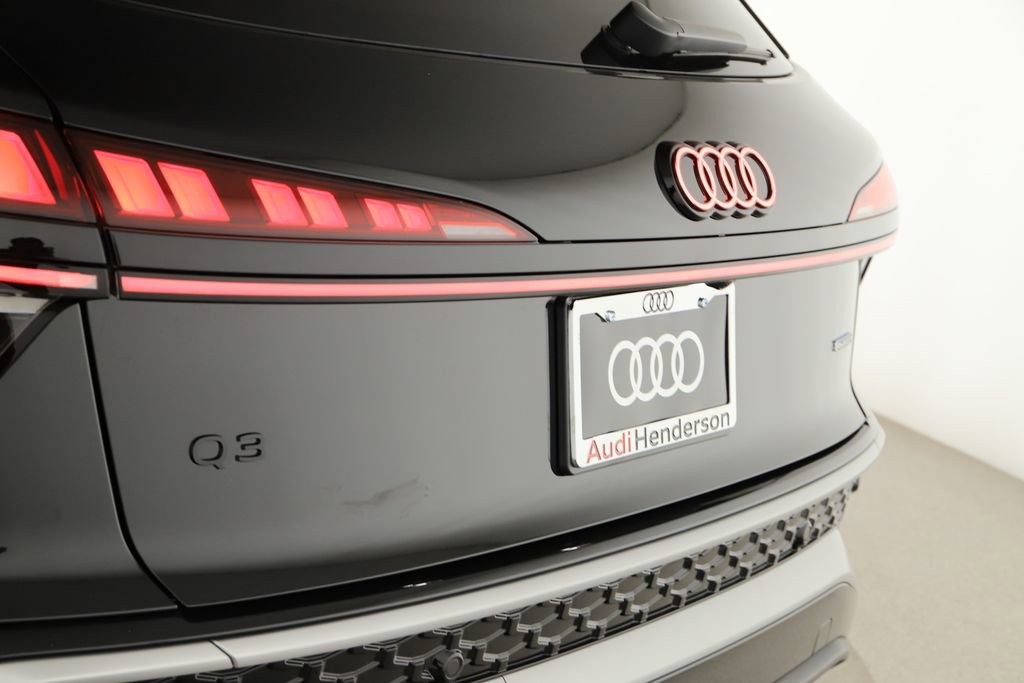 New 2026 Audi Q3 quattro 2.0T image 28