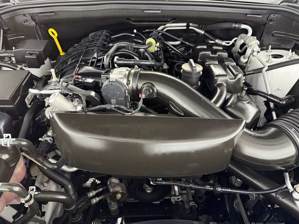 Used 2023 Dodge Durango GT RWD image 37