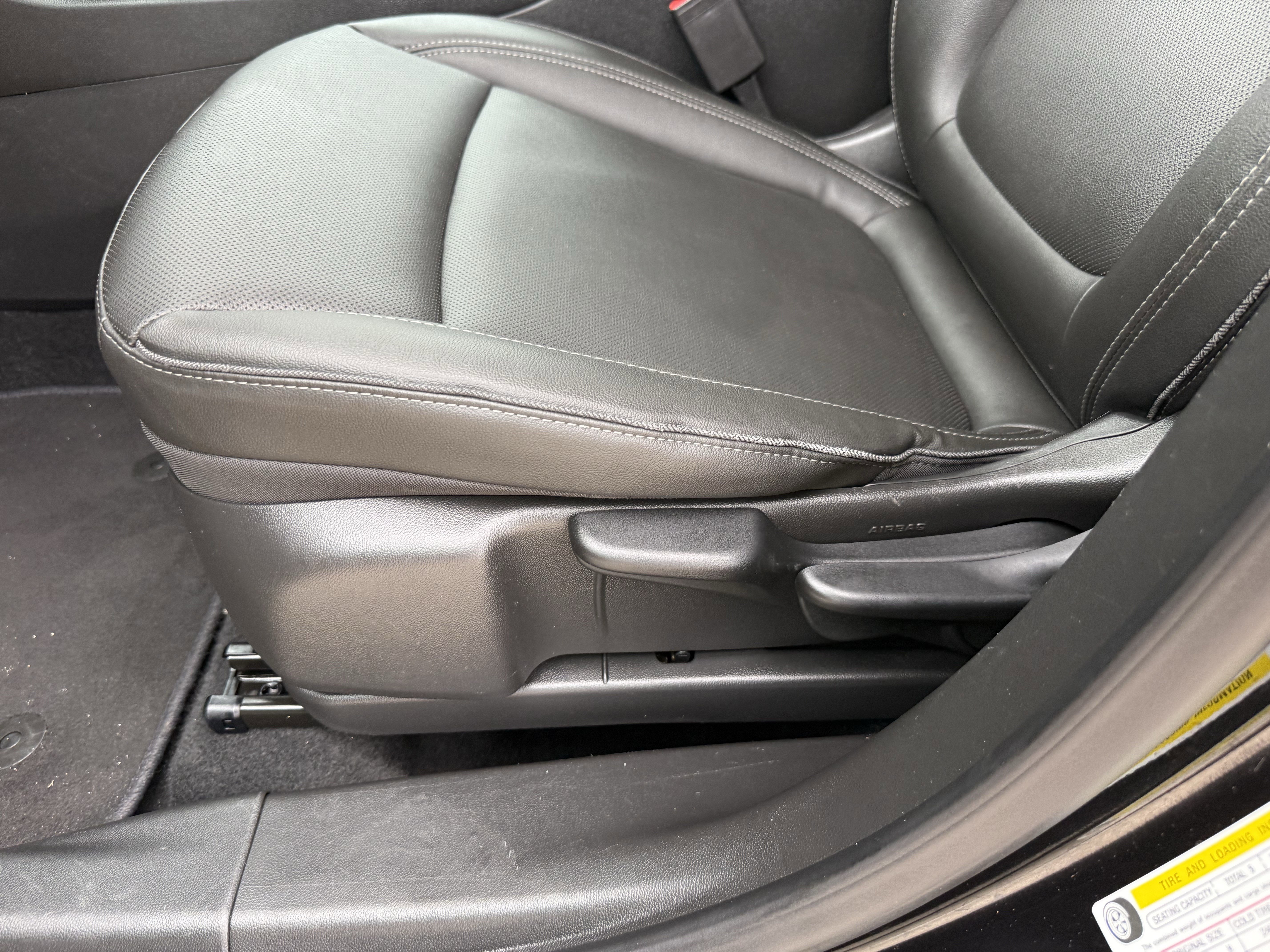 Used 2024 Buick Encore GX Sport Touring image 29