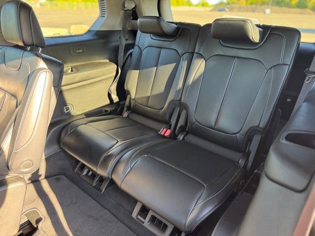 Used 2021 Jeep Grand Cherokee L Limited image 11