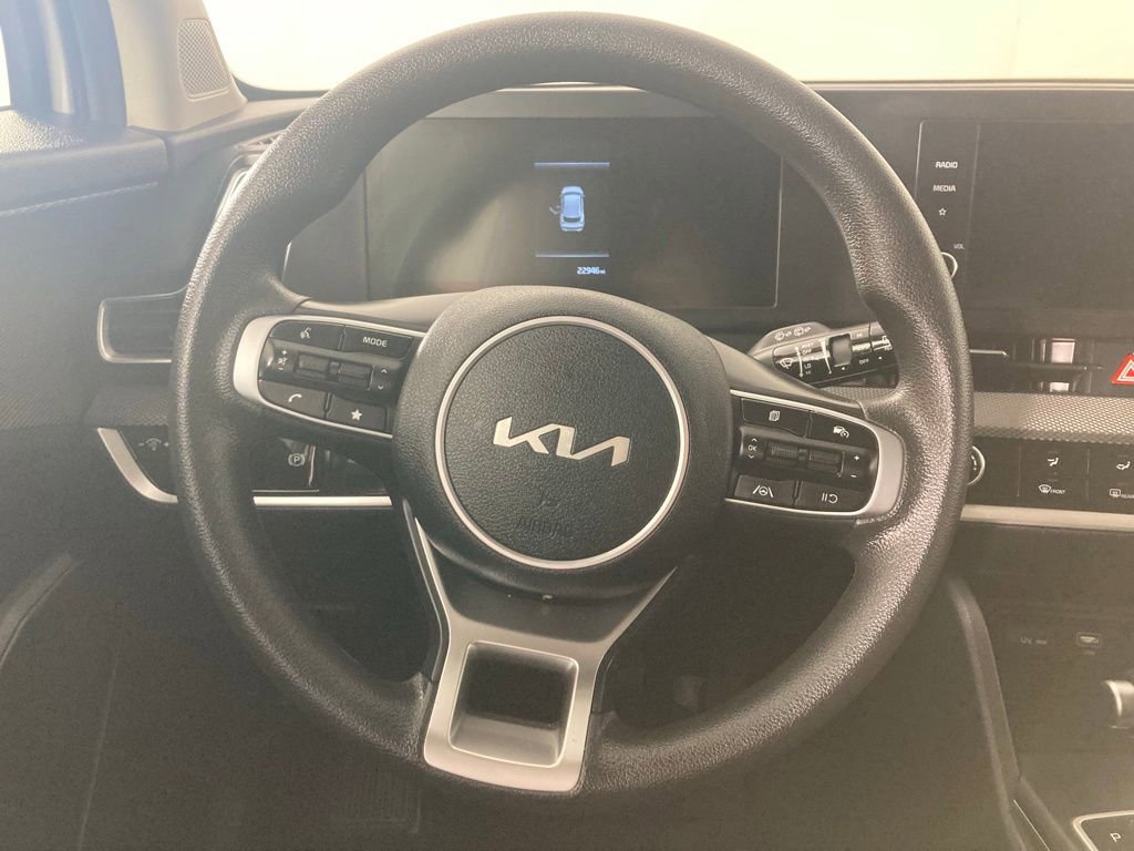 Certified 2025 Kia Sportage LX AWD/4WD image 6