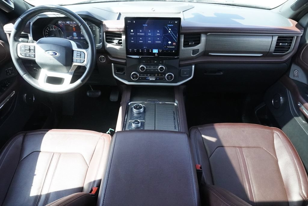 Used 2024 Ford Expedition Max Limited AWD/4WD image 9