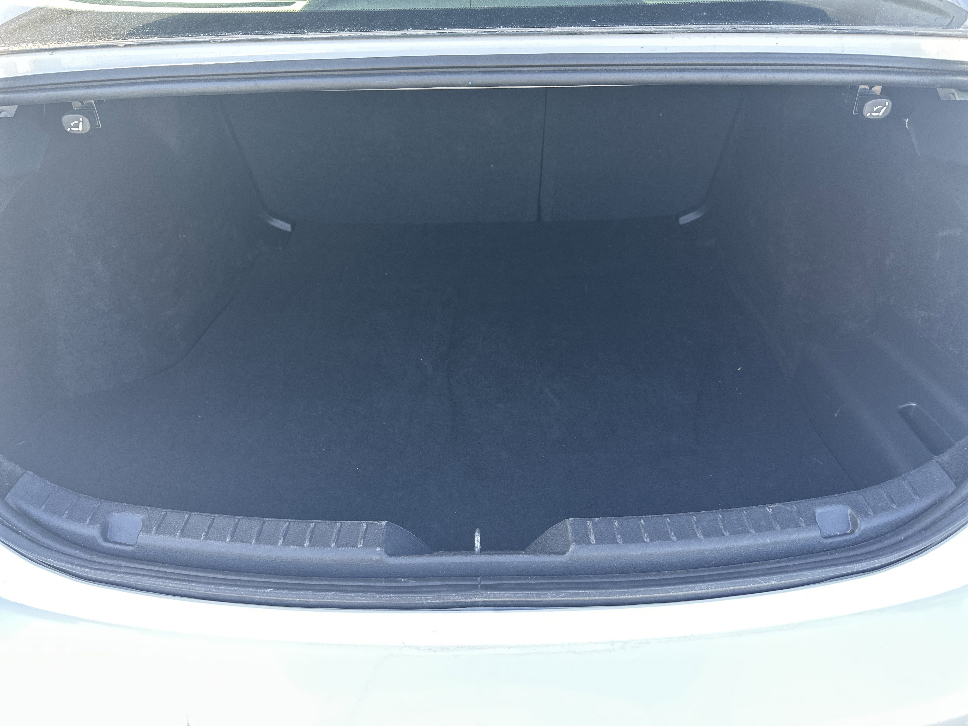 Used 2025 MAZDA MAZDA3 s image 5