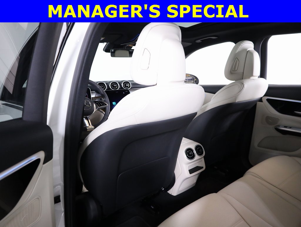 Certified 2025 Mercedes-Benz GLC 300 4MATIC image 27