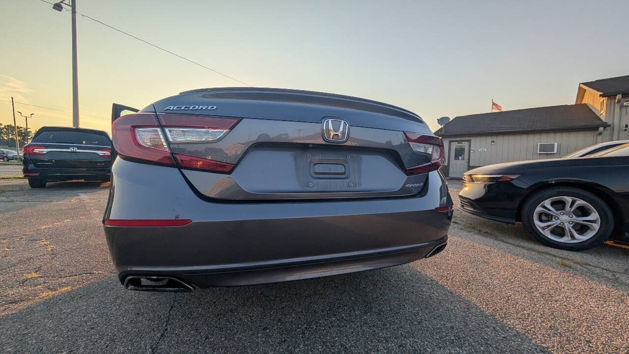 Used 2018 Honda Accord Sport image 14