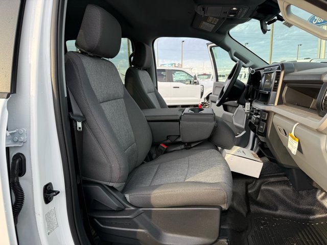 New 2026 Ford F350 XL w/ XL Chrome Package image 18