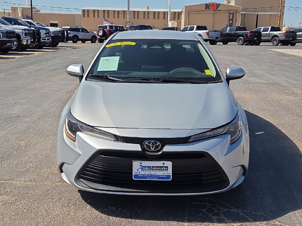Used 2024 Toyota Corolla LE FWD image 8