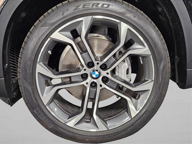Used 2026 BMW X5 xDrive40i w/ Climate Comfort Package image 16