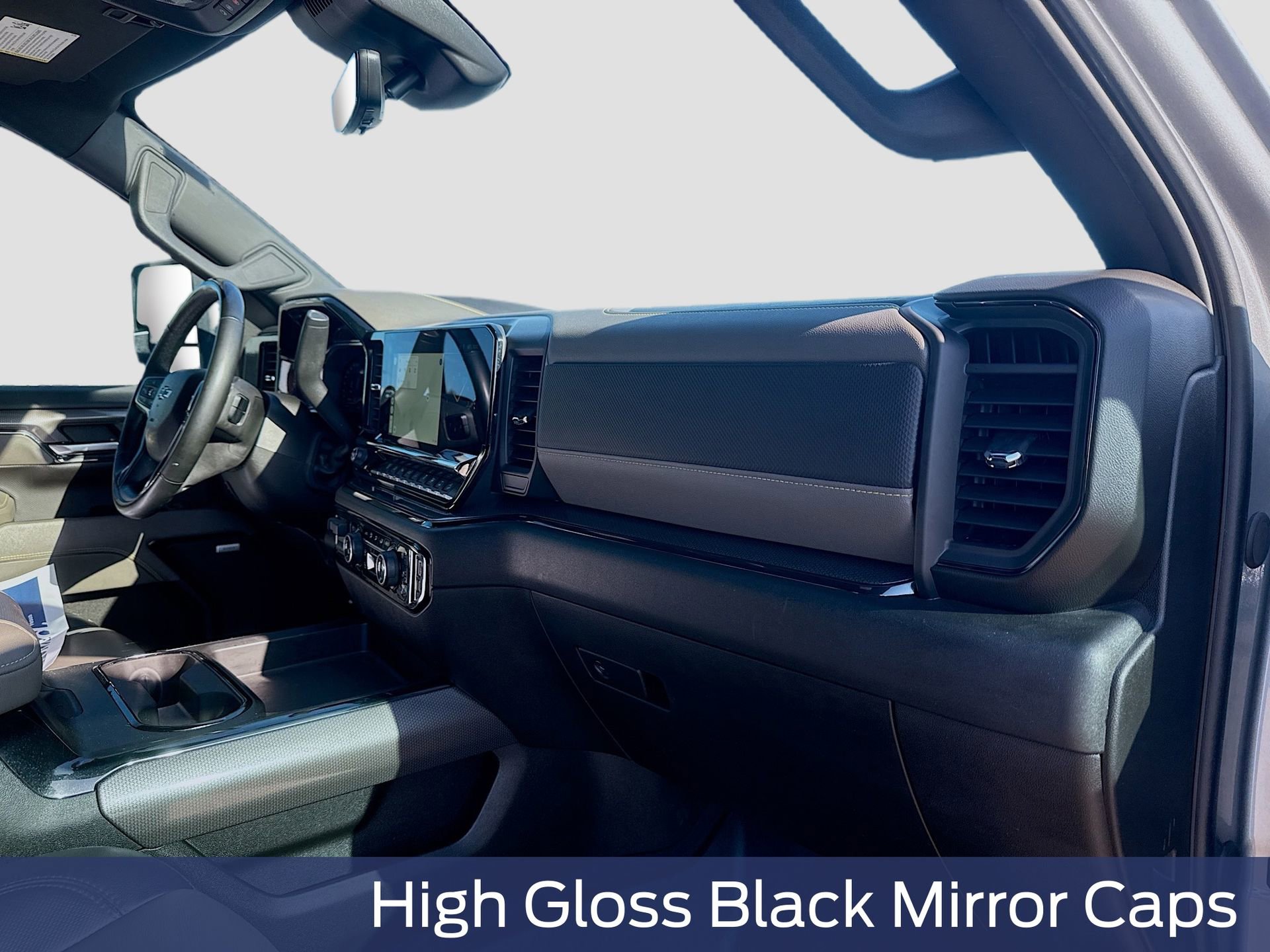 Used 2024 Chevrolet Silverado 2500 ZR2 w/ Technology Package image 37