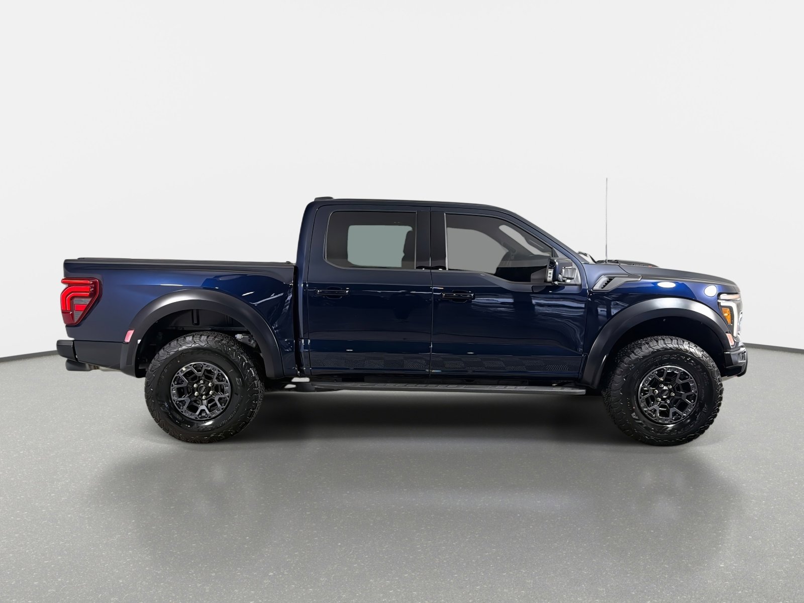 Used 2024 Ford F150 Raptor w/ Equipment Group 803A Raptor R AWD/4WD image 2