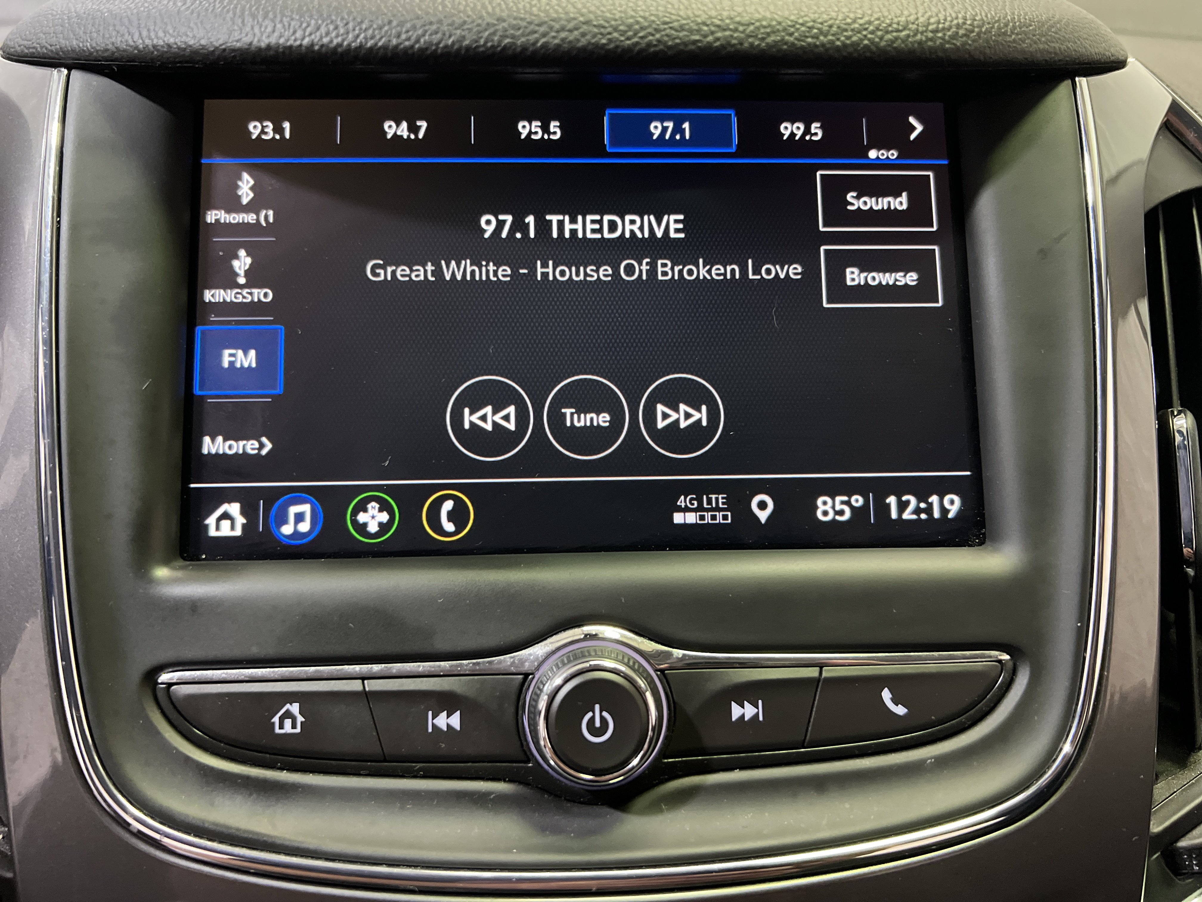 Used 2019 Chevrolet Cruze LS w/ LS Convenience Package FWD image 18