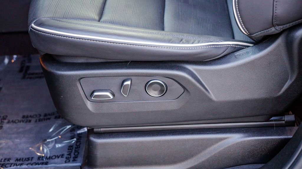 Used 2024 Cadillac Escalade Sport w/ Touring Package image 24