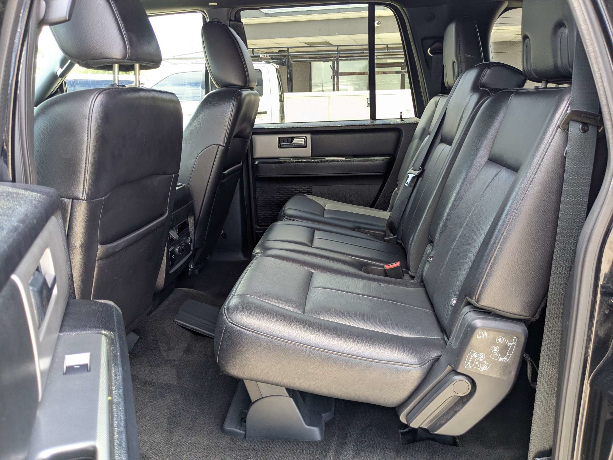 Used 2016 Ford Expedition EL 2WD image 15