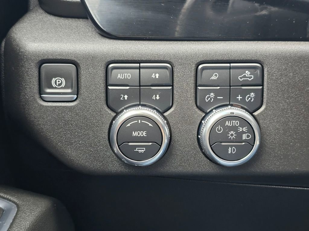 Certified 2025 GMC Sierra 1500 SLT w/ SLT Premium Plus Package image 17