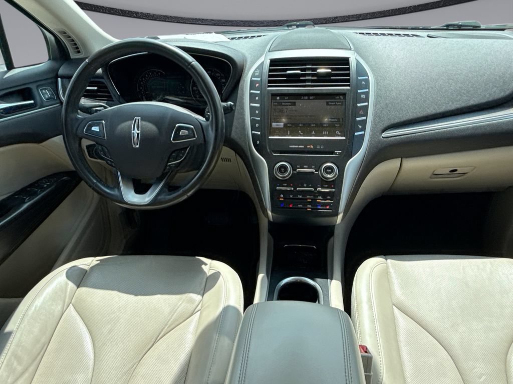 Used 2019 Lincoln MKC Reserve w/ MKC Technology Package FWD image 19