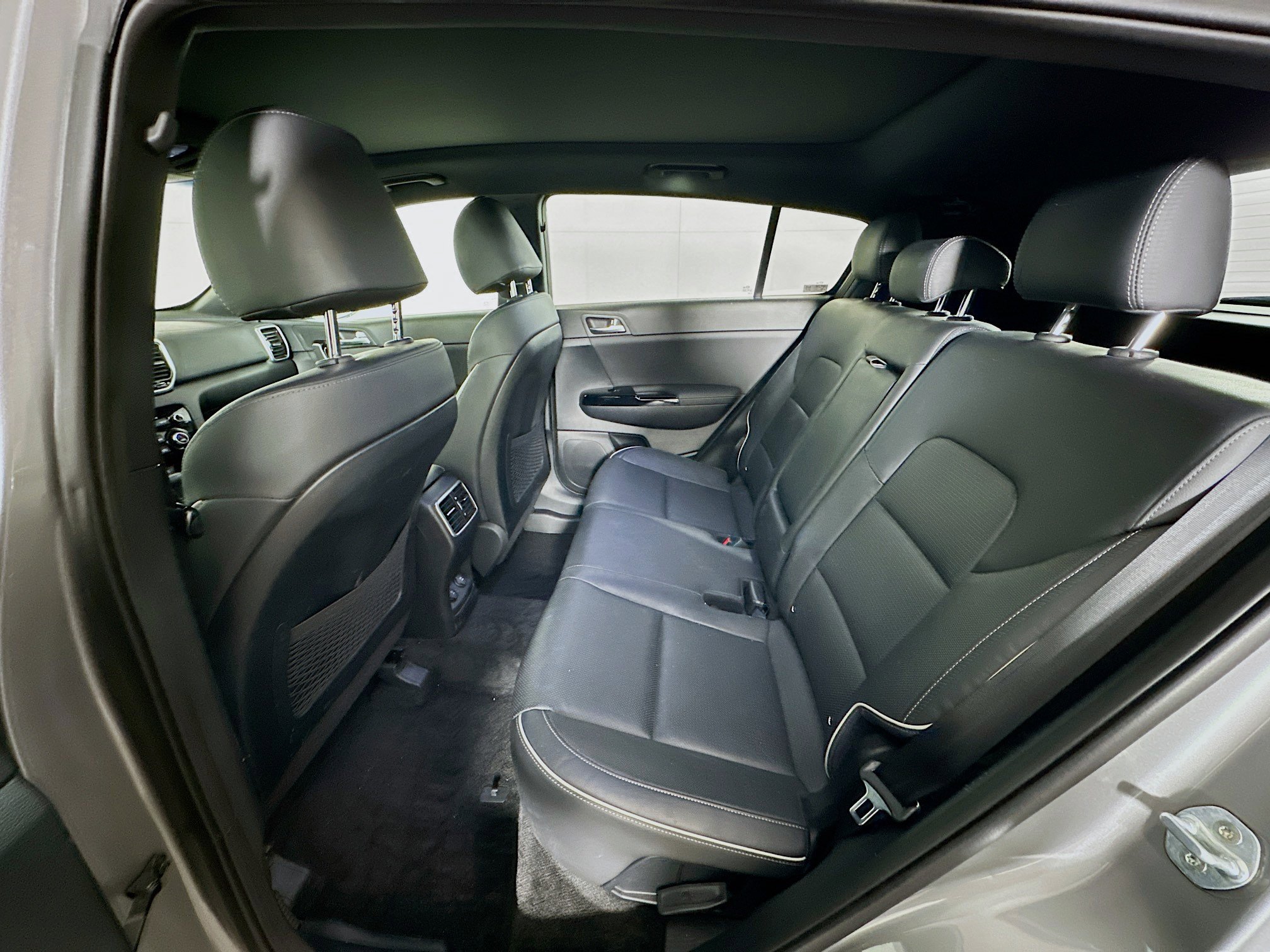 Used 2020 Kia Sportage SX image 28