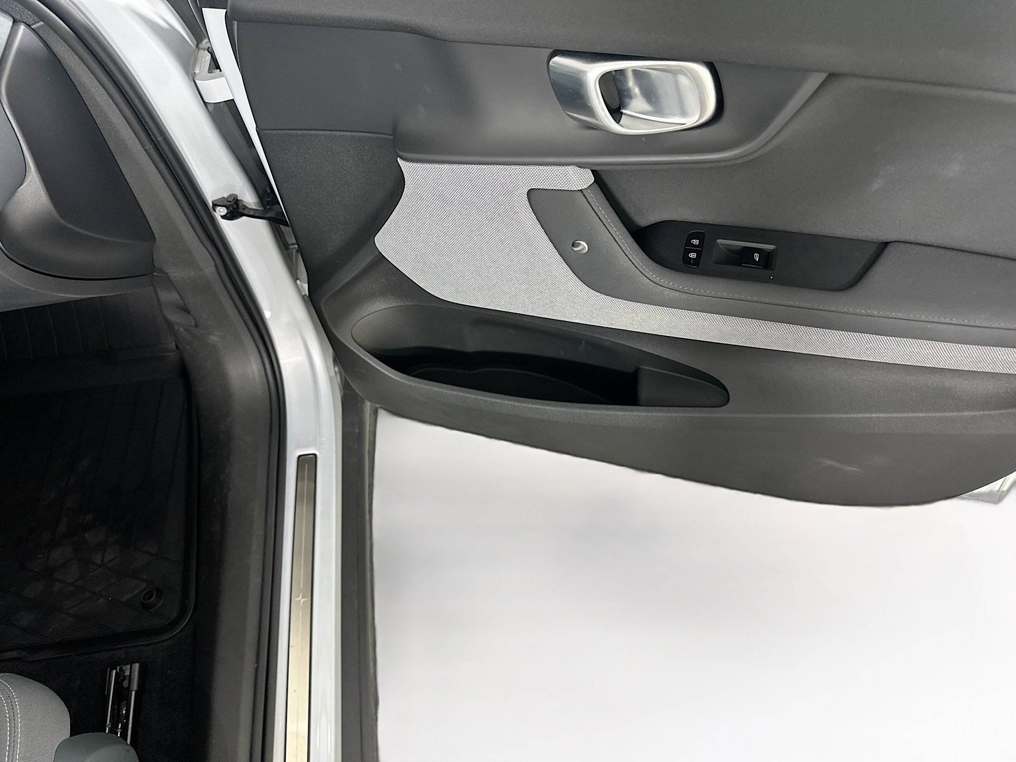 Used 2022 Polestar Polestar 2 image 30