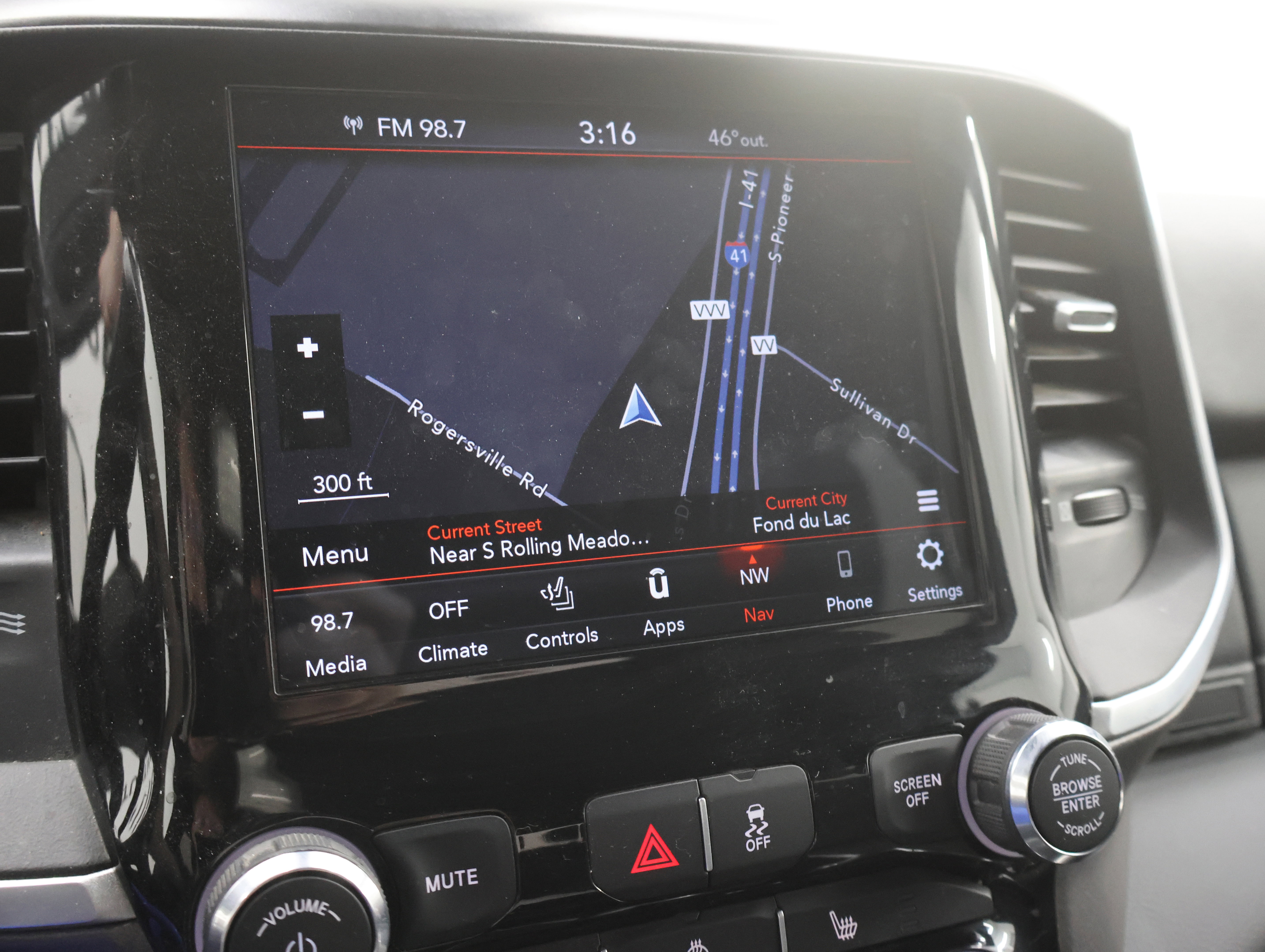 Used 2021 RAM 2500 Big Horn w/ Night Edition image 15