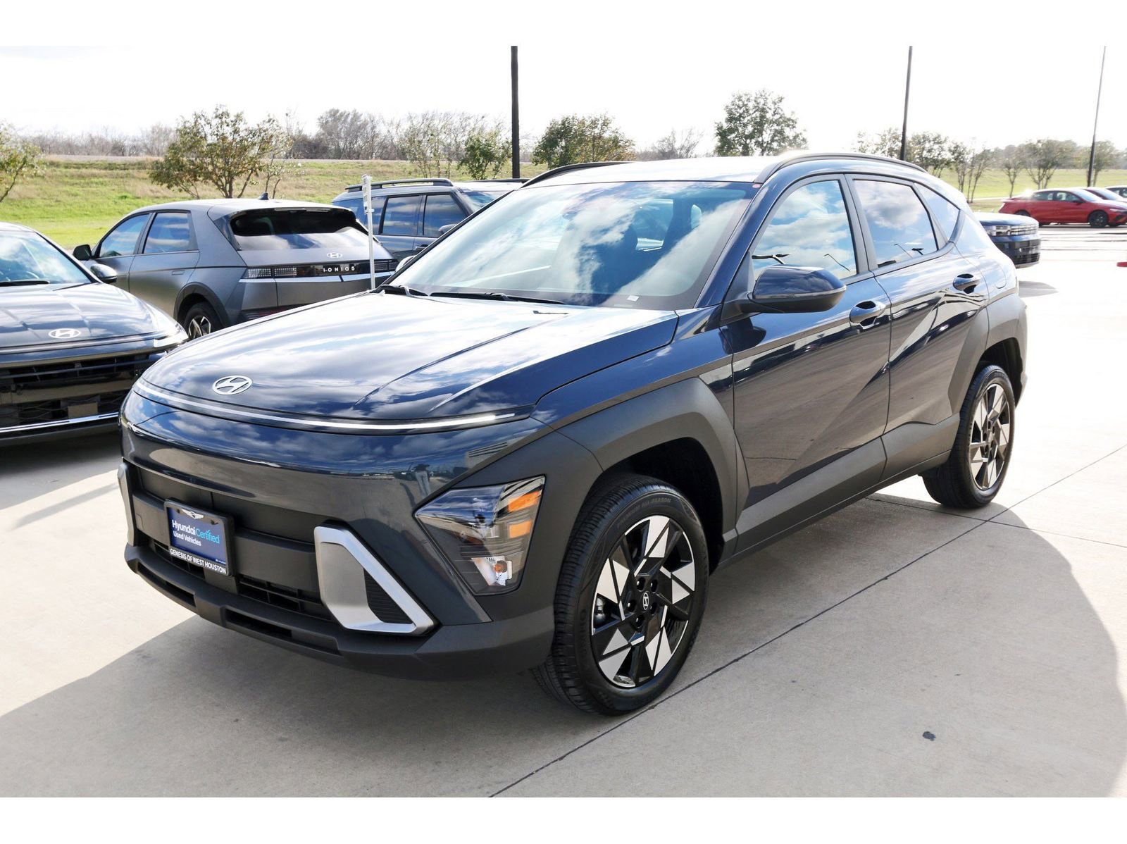 Certified 2025 Hyundai Kona SEL image 4