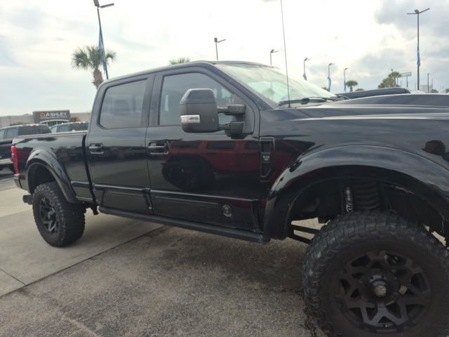 Used 2020 Ford F250 Lariat w/ Lariat Ultimate Package image 2