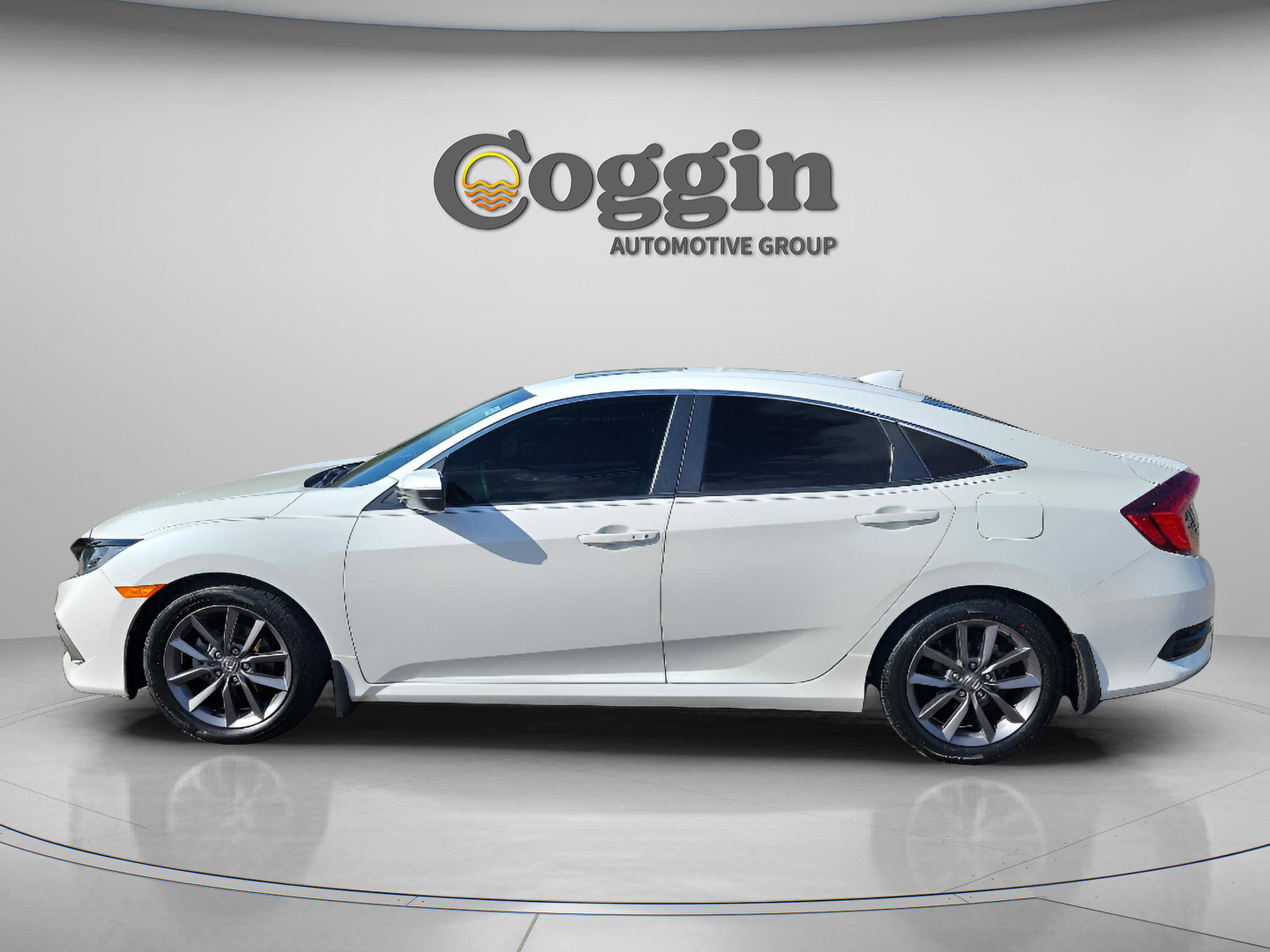 Certified 2021 Honda Civic EX-L image 3