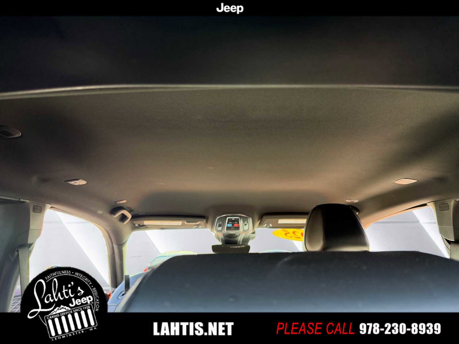 Used 2025 Dodge Charger R/T w/ Quick Order Package 25M R/T image 18