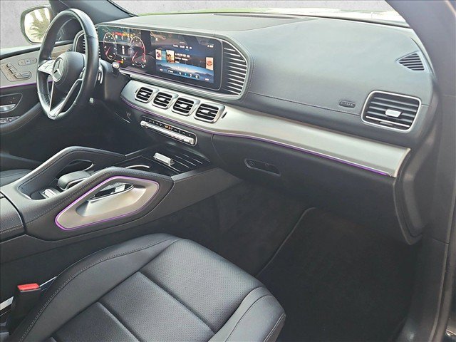 Used 2024 Mercedes-Benz GLS 450 4MATIC image 23