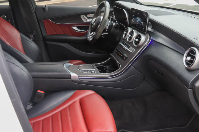 Used 2021 Mercedes-Benz GLC 43 AMG 4MATIC image 17
