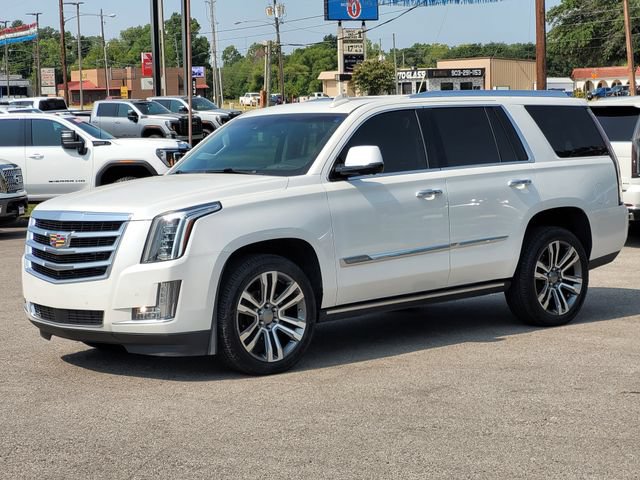 Used 2016 Cadillac Escalade Premium AWD/4WD image 3