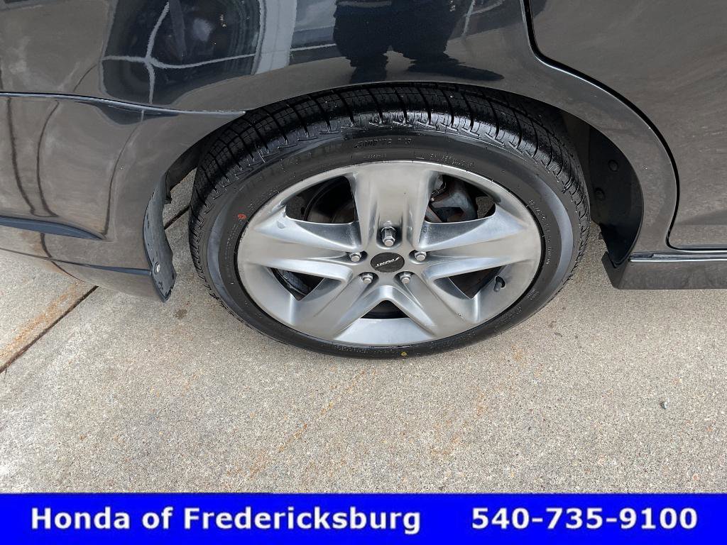 Used 2010 Ford Fusion Sport FWD image 12