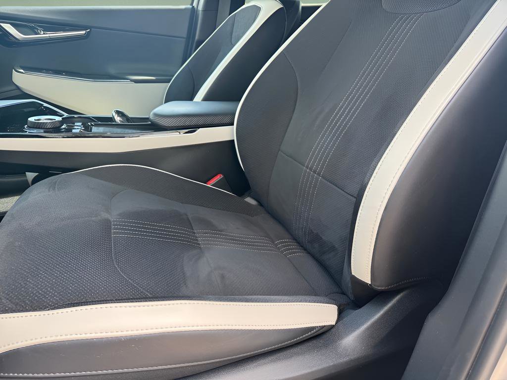 Used 2024 Kia EV6 GT-Line AWD/4WD image 20