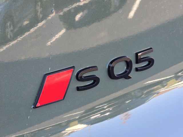 New 2025 Audi SQ5 Prestige image 26