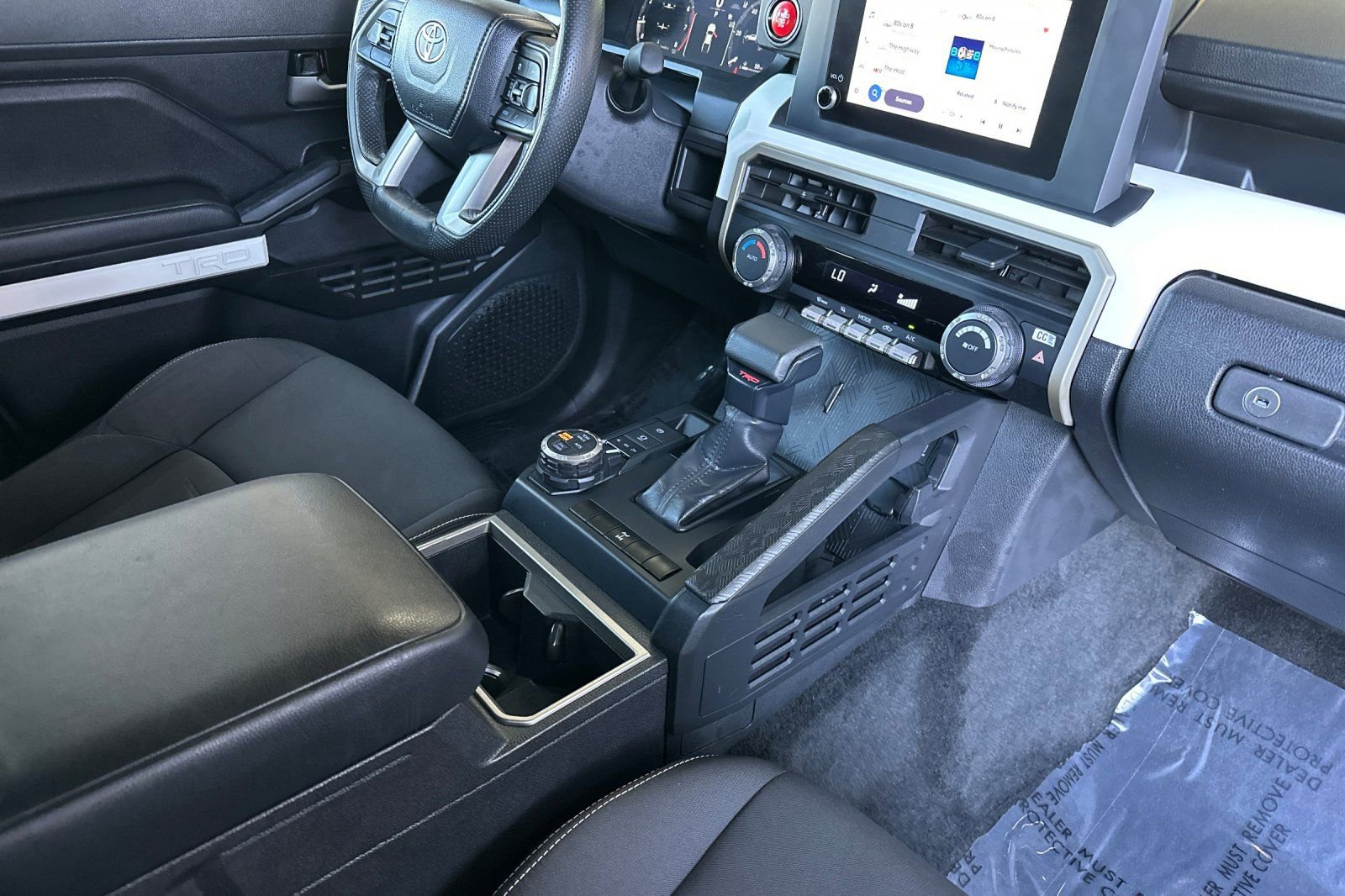 Certified 2024 Toyota Tacoma TRD Off-Road image 18