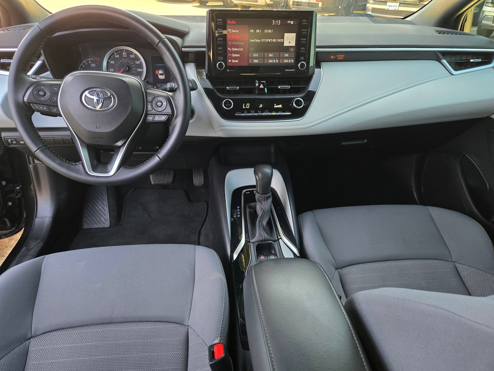 Used 2022 Toyota Corolla SE FWD image 8