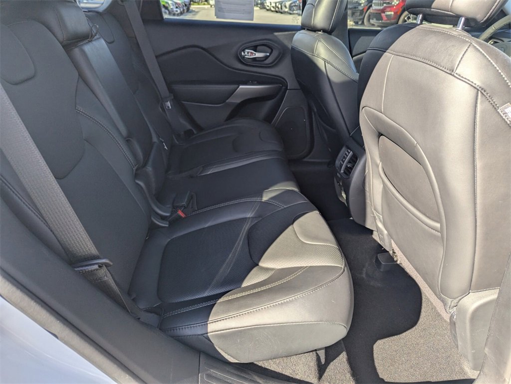 Used 2021 Jeep Cherokee Limited w/ Elite Package image 13