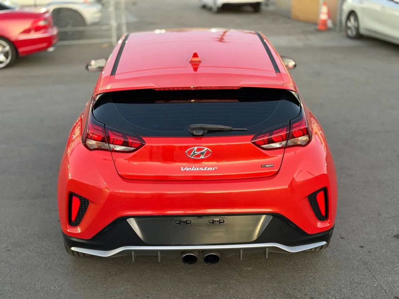 Used 2019 Hyundai Veloster Turbo R-Spec FWD image 11