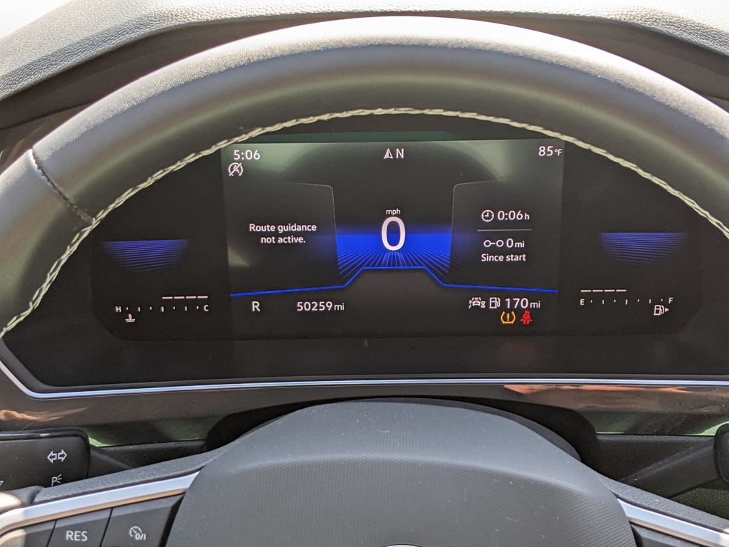 Certified 2023 Volkswagen Tiguan SE FWD image 14