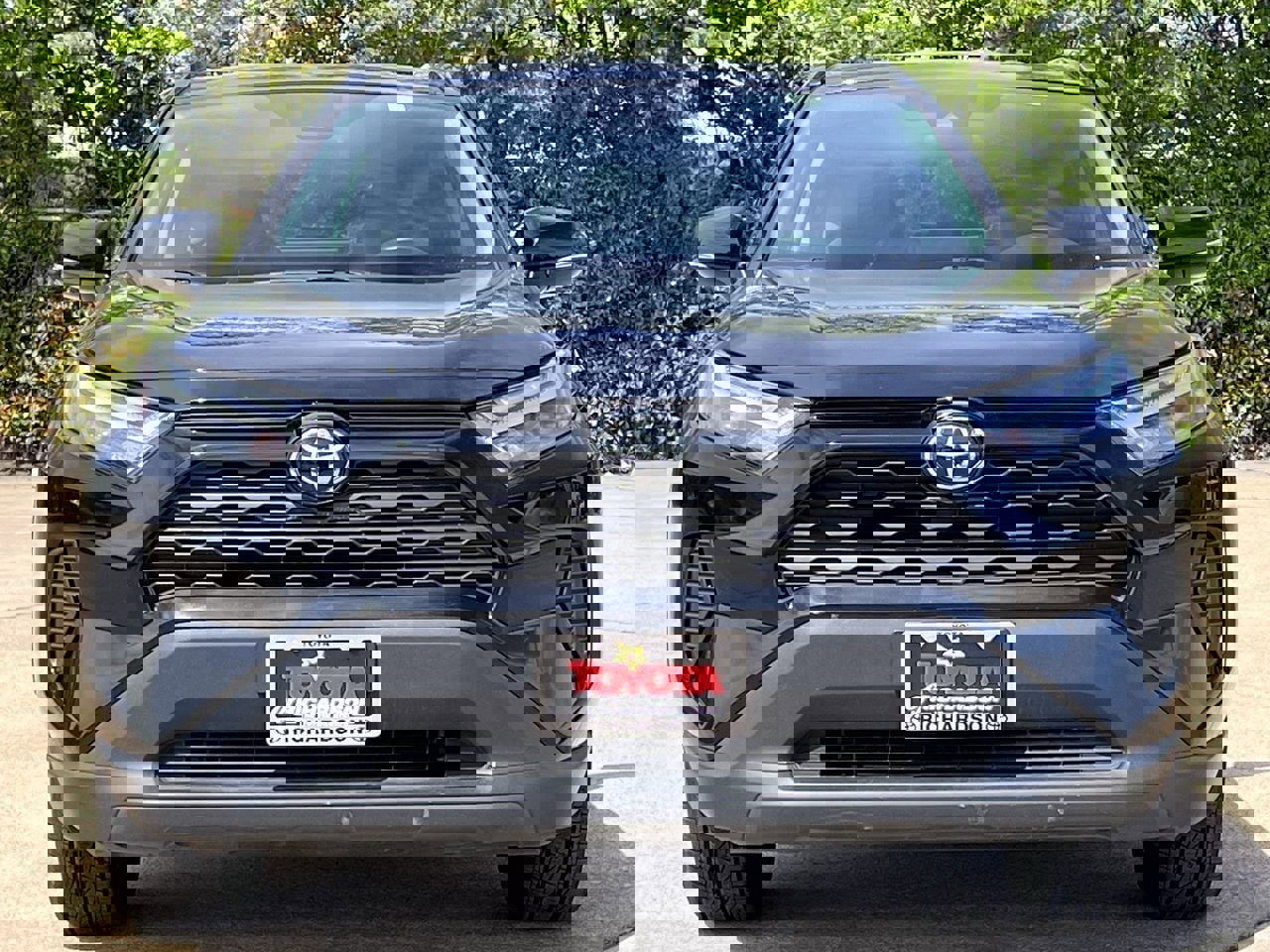 Used 2024 Toyota RAV4 XLE image 7