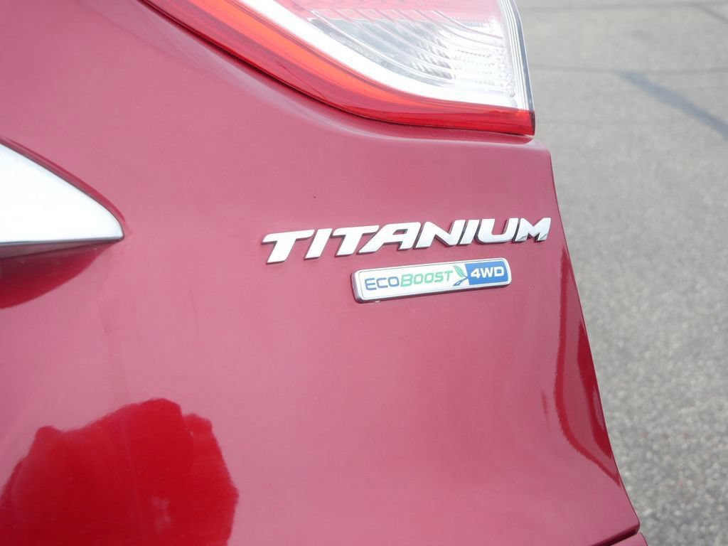 Used 2014 Ford Escape Titanium w/ Equipment Group 401A AWD/4WD image 8