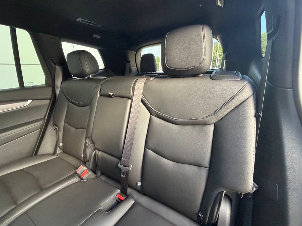 Used 2024 Cadillac XT6 Luxury FWD image 19