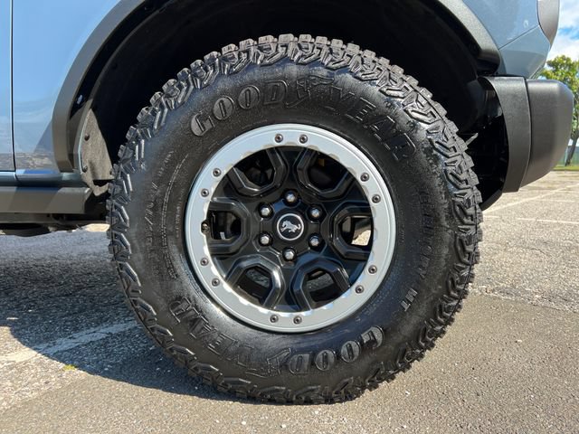 Used 2023 Ford Bronco Badlands w/ Sasquatch Package AWD/4WD image 13