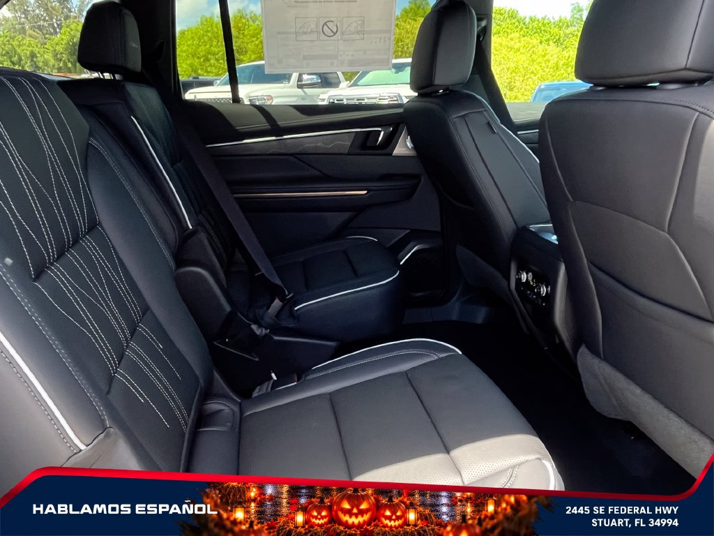 New 2026 Buick Enclave Avenir w/ Super Cruise Package AWD/4WD image 19