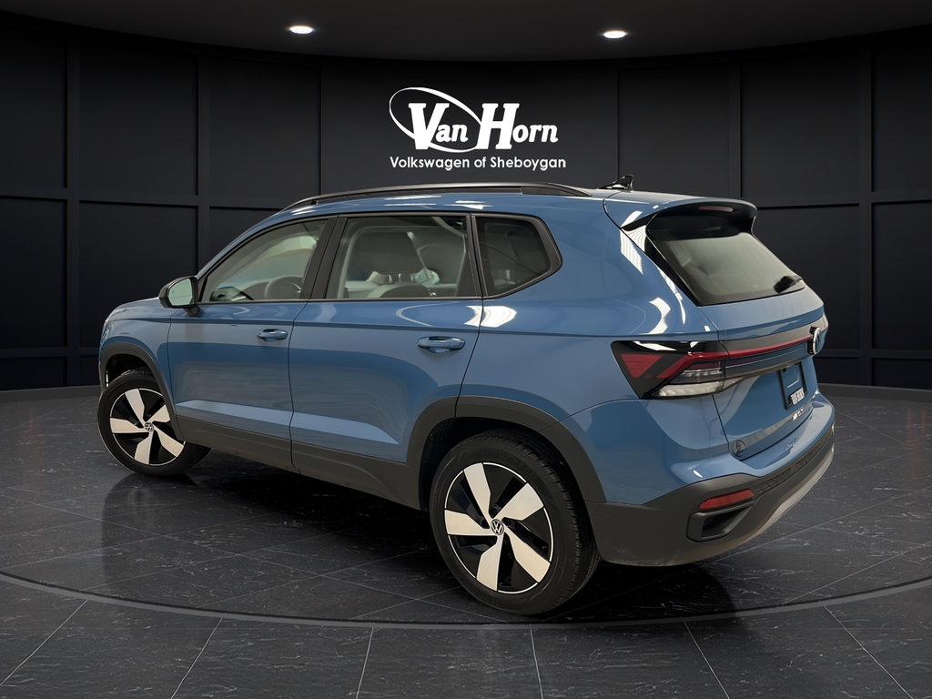 Used 2025 Volkswagen Taos S AWD/4WD image 5