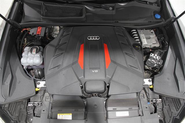 Used 2023 Audi SQ8 Prestige AWD/4WD image 22