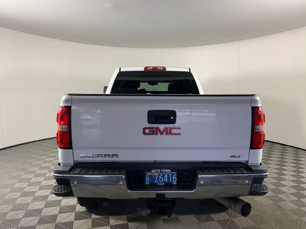 Used 2019 GMC Sierra 2500 SLT w/ Duramax Plus Package AWD/4WD image 8