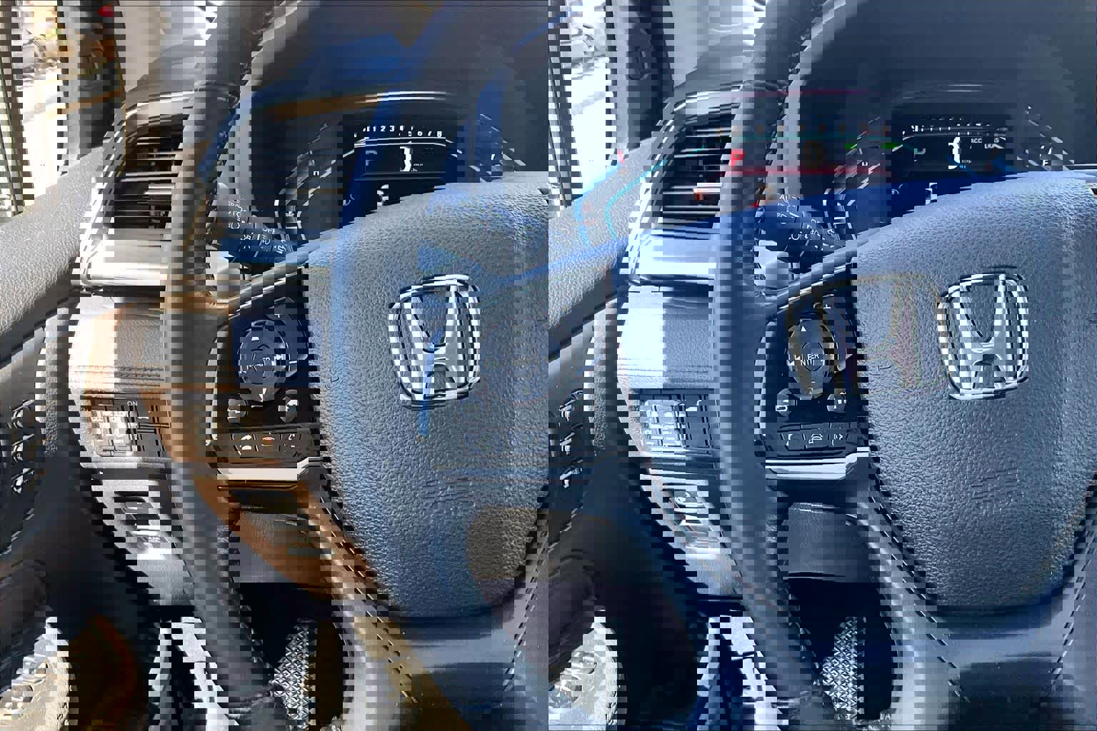 Used 2019 Honda Odyssey EX-L image 24