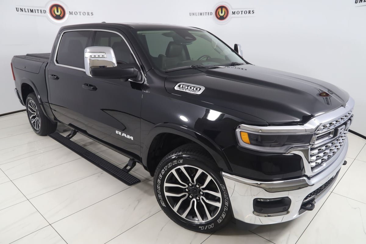 Used 2025 RAM 1500 Limited w/ Trailer Tow Group AWD/4WD image 22