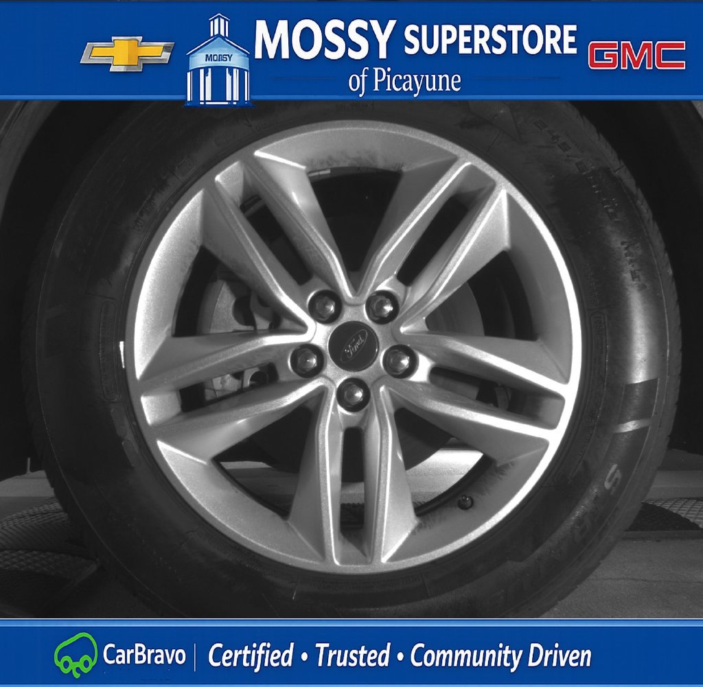 Used 2018 Ford Edge SEL w/ Equipment Group 201A FWD image 12