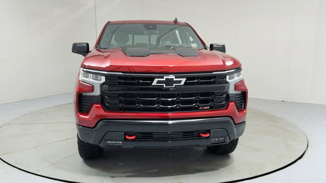 Used 2023 Chevrolet Silverado 1500 LT Trail Boss w/ Convenience Package II image 8